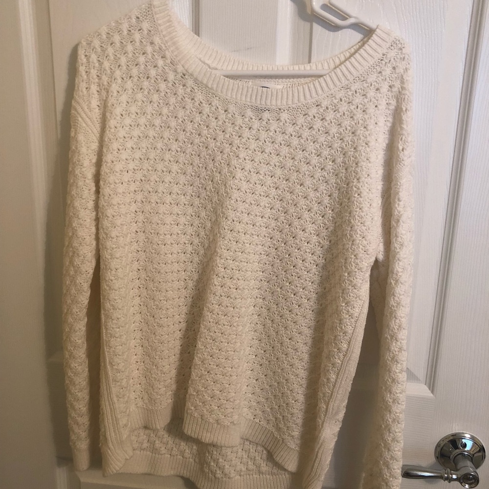 Old Navy cream sweater